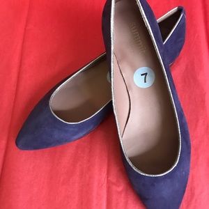 Summit White Mountain Purple Suede Point Toe Flats